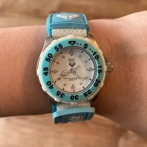 Roxy | Accessories | Vintage Roxy Watch Aqua Blue W Velcro  display picture 2